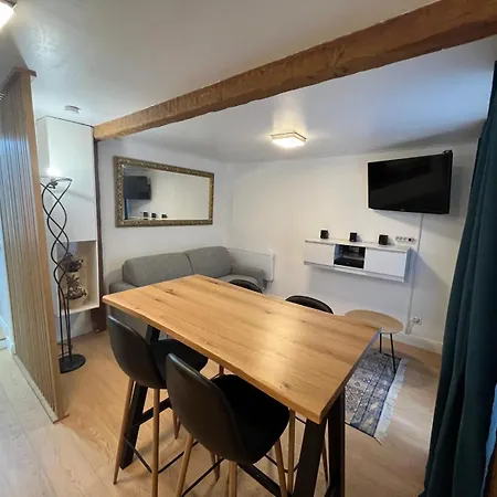 Cozy Apartment Malakoff